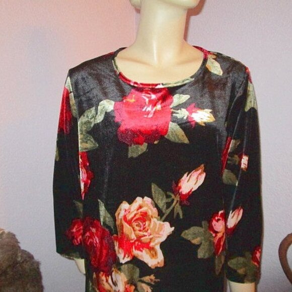 NWT White Stag VELVET Blouse Size M TUNIC Top 3/4 SLEEVE Velour FLORAL Oversized - Picture 2 of 9